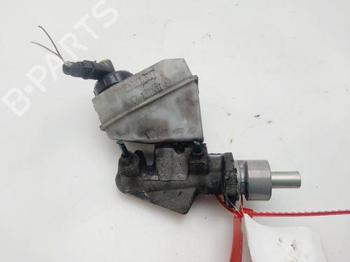 Used Brake master cylinder RENAULT CLIO II (BB_, CB_) 1.9 D (B/CB0E, BB0J) (64 hp) 28595869