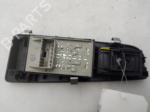 Left front window switch FIAT GRANDE PUNTO (199_) 1.4 (199AXB11, 199AXB1A, 199BXB1A, 199AXL1A) | BP35803818I27  - Image 6