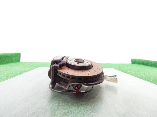 Used Left front steering knuckle MERCEDES-BENZ GLA-CLASS (X156) GLA 180 (156.942) (122 hp) 24649513