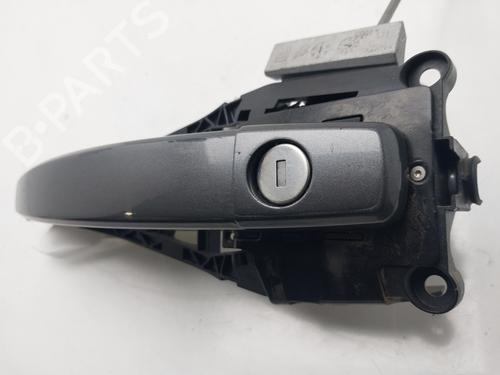 Front left exterior door handle OPEL ASTRA J (P10) 1.7 CDTI (68) | BP32320188C128