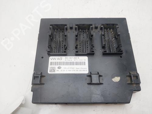 Used Electronic module AUDI Q3 (8UB, 8UG) 2.0 TDI (140 hp) 16957661