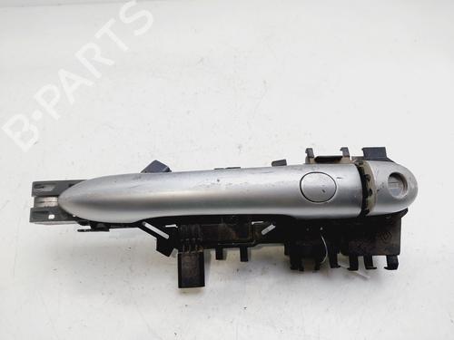 Used Front left exterior door handle RENAULT SCÉNIC II (JM0/1_) 1.9 dCi (JM0G, JM12, JM1G, JM2C) (120 hp) 26519025
