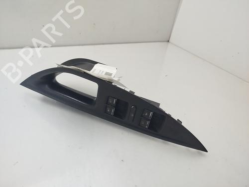 Used Left front window switch SEAT TOLEDO III (5P2) [2004-2009]  32115472