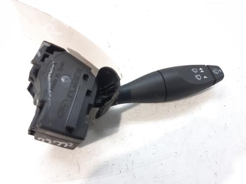 Used Steering column stalk FORD FIESTA V (JH_, JD_) 1.4 16V (80 hp) 8606553