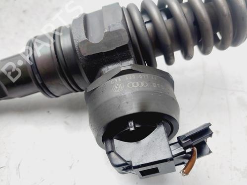 Injector VW TOURAN (1T1, 1T2)  | BP28208415M100