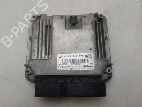 Used Engine control unit (ECU) Engine control unit (ECU) 38045590 38045590