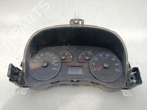 Used Instrument cluster FIAT PUNTO Hatchback Van (188_) 1.2 60 (60 hp) 31877440