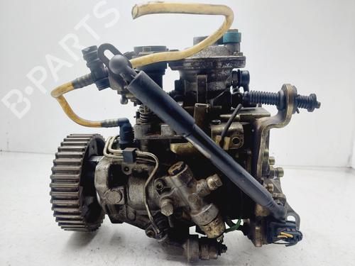 Used Injection pump RENAULT LAGUNA I (B56_, 556_) 2.2 dT (B569) (113 hp) 28369559