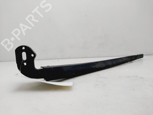 Used Front windshield wiper arm SEAT LEON (1P1) [2005-2013]  27980299
