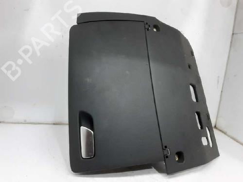Used Glove box AUDI A3 Sportback (8VA, 8VF) 1.6 TDI (105 hp) 5327988