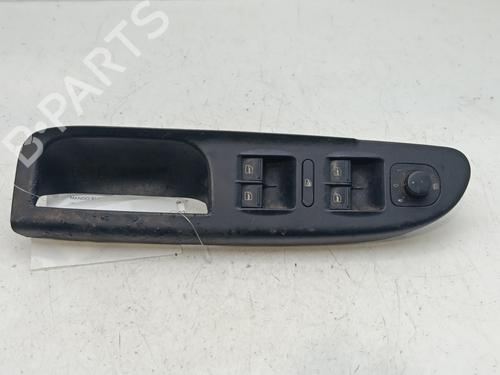 left-front-window-switch-vw-passat-b6-variant-3c5-2005-2006-2007-2008-2009-2010-2011-32991641 main image