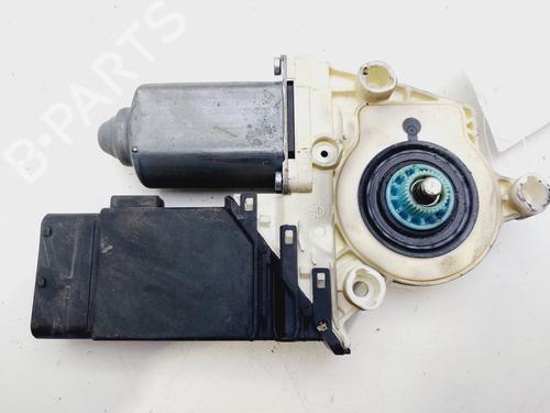 Right front window motor SEAT LEON (1M1)  | BP31082797E20 