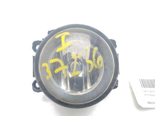 Used Left front fog light MITSUBISHI OUTLANDER II (CW_W) 2.0 DI-D (CW8W) (140 hp) 23399950