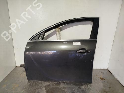 Used Left front door OPEL INSIGNIA A Country Tourer (G09) 2.0 CDTi (47) (131 hp) 30687437