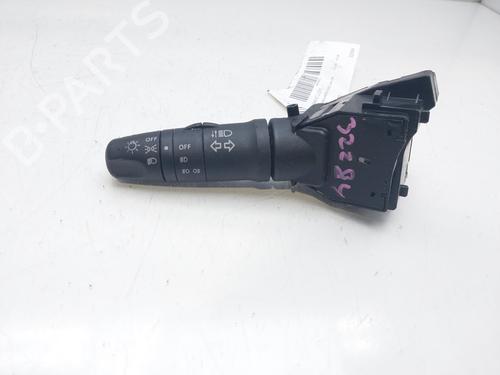 Used Headlight switch NISSAN ALMERA II (N16) 2.2 dCi (112 hp) 15527637