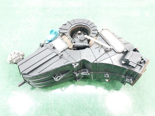 Used Heater matrix box AUDI Q7 (4LB) 3.0 TDI quattro (233 hp) 21132586