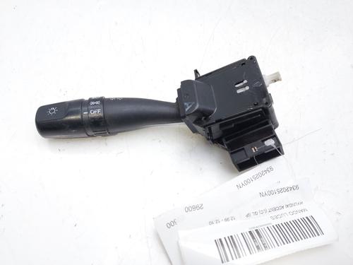 Used Headlight switch HYUNDAI ACCENT II (LC) 1.3 (86 hp) 15123265