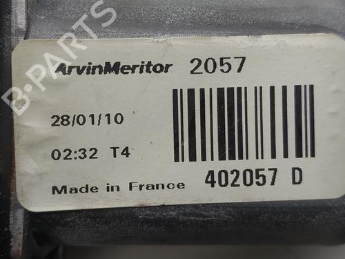 Left front window motor KIA CEE'D Hatchback (ED) | BP38757599E21 - Image 2