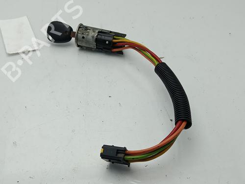 Ignition barrel RENAULT SCÉNIC I MPV (JA0/1_, FA0_) | BP30627252M48