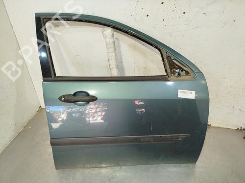 Dør høyre foran FORD FOCUS I (DAW, DBW) 1.8 TDCi (100 hp) 26487209