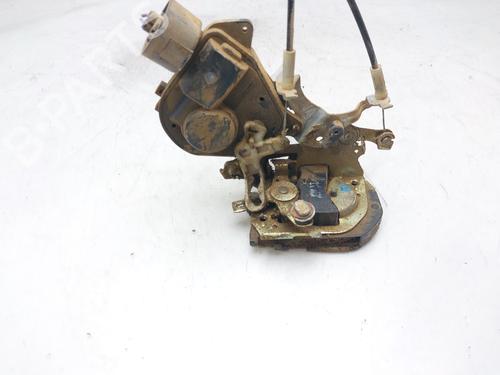 Used Rear left lock TOYOTA RAV 4 II (_A2_) 2.0 D 4WD (CLA20_, CLA21_, CLA20R, CLA21R) (116 hp) 12425711