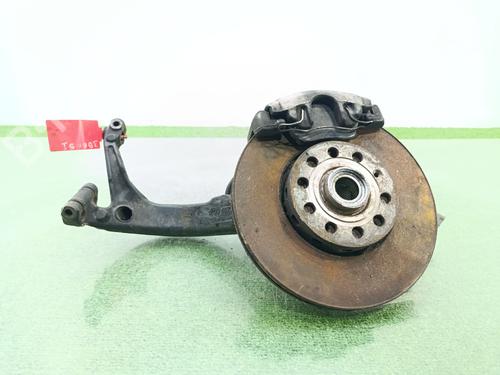 Fusée avant gauche AUDI A6 C5 (4B2, 4B4) 2.5 TDI quattro (150 hp) 30601635