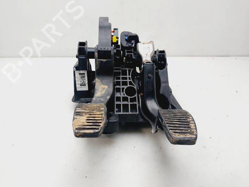 Used Break pedal FIAT 500 (312_) [2007-2025]  27165759