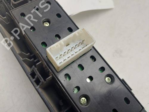Left front window switch KIA SORENTO I (JC) 2.5 CRDi 4WD | BP39691720I27 - Image 5
