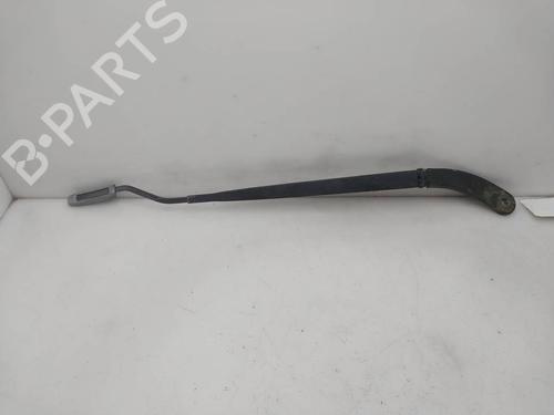 Used Front windshield wiper arm Front windshield wiper arm 38751592 38751592