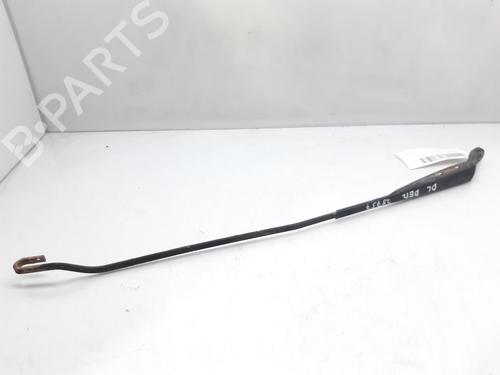 Used Front windshield wiper arm MERCEDES-BENZ VITO Van (W638) 112 CDI 2.2 (638.094) (122 hp) 10932387