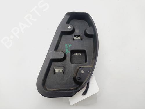 Lampenträger CITROËN C5 I (DC_) 2.0 HDi (DCRHZB, DCRHZE) | BP28723863L10