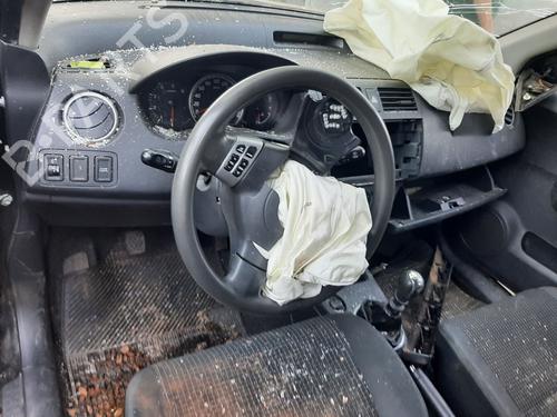 Pulsantiera anteriore destra SUZUKI SWIFT III (MZ, EZ)  | BP21566745I26 