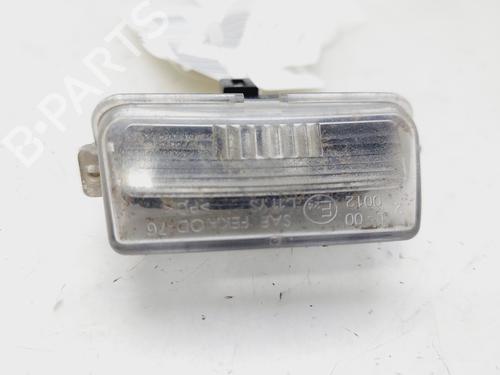 Nummerpladelys Nummerpladelys TOYOTA YARIS (_P13_) [2010-2020] 33885160 33885160