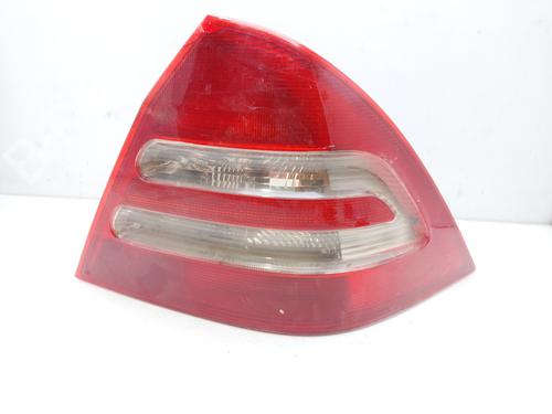 Used Right taillight MERCEDES-BENZ C-CLASS (W203) C 320 (203.064) (218 hp) 13647092