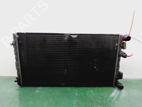 Used Water radiator Water radiator VW NEW BEETLE (9C1, 1C1) 1.6 (102 hp) 32411063 32411063