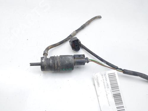 Used Washer pump AUDI TT (8N3) 1.8 T (180 hp) 14007439