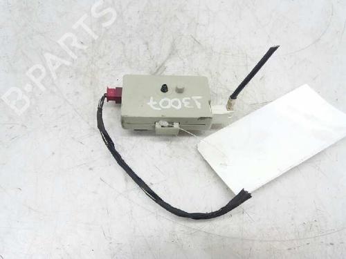 Used Antenna/Base BMW 3 Convertible (E93) 320 i (170 hp) 13992291