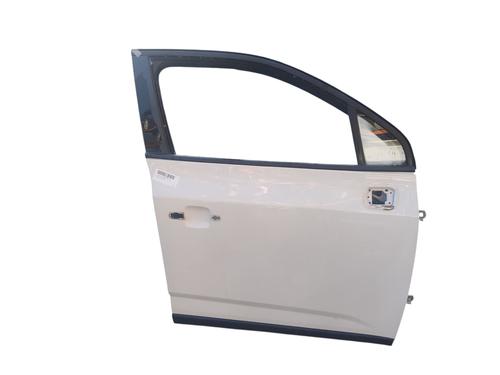 right-front-door-chevrolet-orlando-j309-2010-37872685 main image