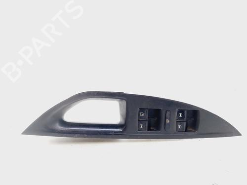 Used Left front window switch SEAT ALTEA (5P1) [2004-2015]  23269816