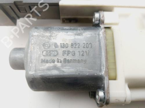 Right front window motor PEUGEOT 407 (6D_) 2.0 (6DRFNB, 6DRFNE) | BP28837447E20