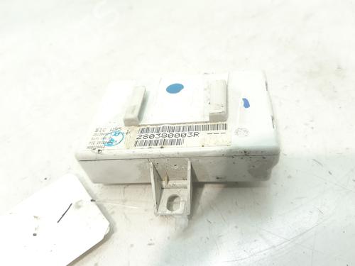 Used Electronic module RENAULT LAGUNA III (BT0/1) 1.5 dCi (BT00, BT0A, BT0T, BT1J) (110 hp) 9857563