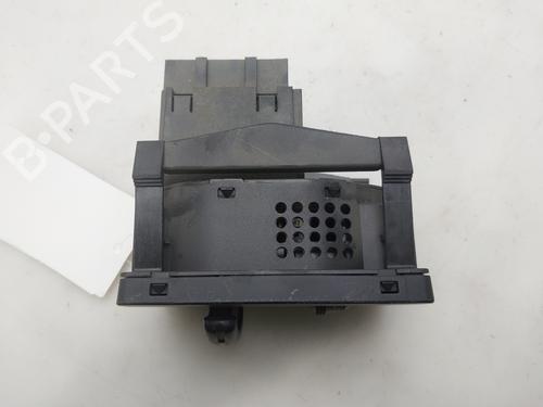 Headlight switch FORD FUSION (JU_) 1.4 TDCi | BP38056308I24 - Image 2