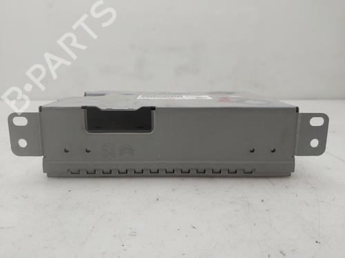 Used Radio Radio 37229864 37229864
