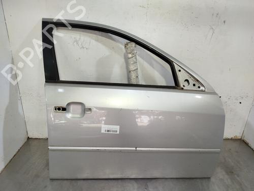 right-front-door-ford-mondeo-iii-b5y-2000-2001-2002-2003-2004-2005-2006-2007-32708214 main image