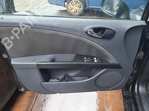 Køler SEAT LEON (1P1)  | BP21521208M31 