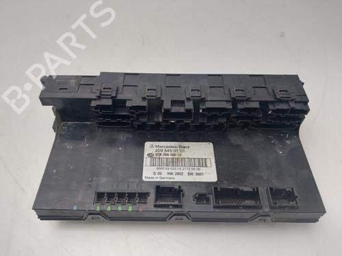Used Fuse box MERCEDES-BENZ C-CLASS Coupe (CL203) C 220 CDI (203.706) (143 hp) 32132711