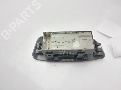 Left front window switch NISSAN NV200 / EVALIA Bus | BP31887727I27