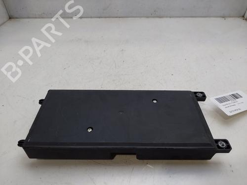 Fuse box JAGUAR XE (X760) 2.0 D | BP18073051E1