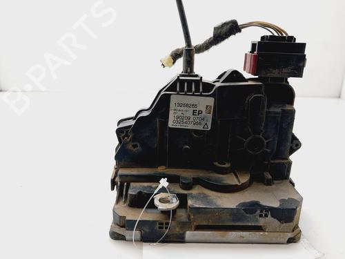 Used Rear left lock OPEL CORSA D (S07) [2006-2015]  21678382