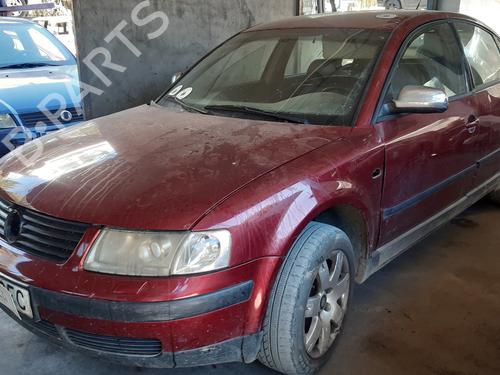 Left mirror VW PASSAT B5 (3B2) 1.9 TDI | BP10140874C26 